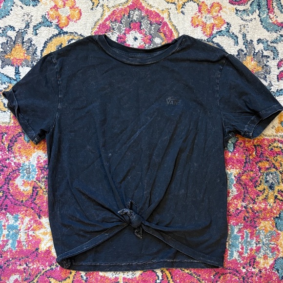Vans Tops - Vans Black Short Sleeve Knot Tee